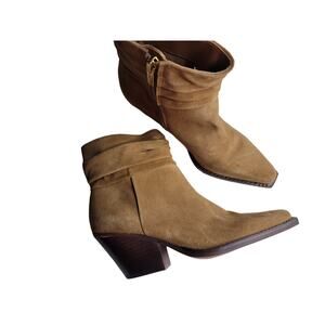 New Without Tags Box Vince Camuto Nerlinji Suede Slouched Booties 5.5